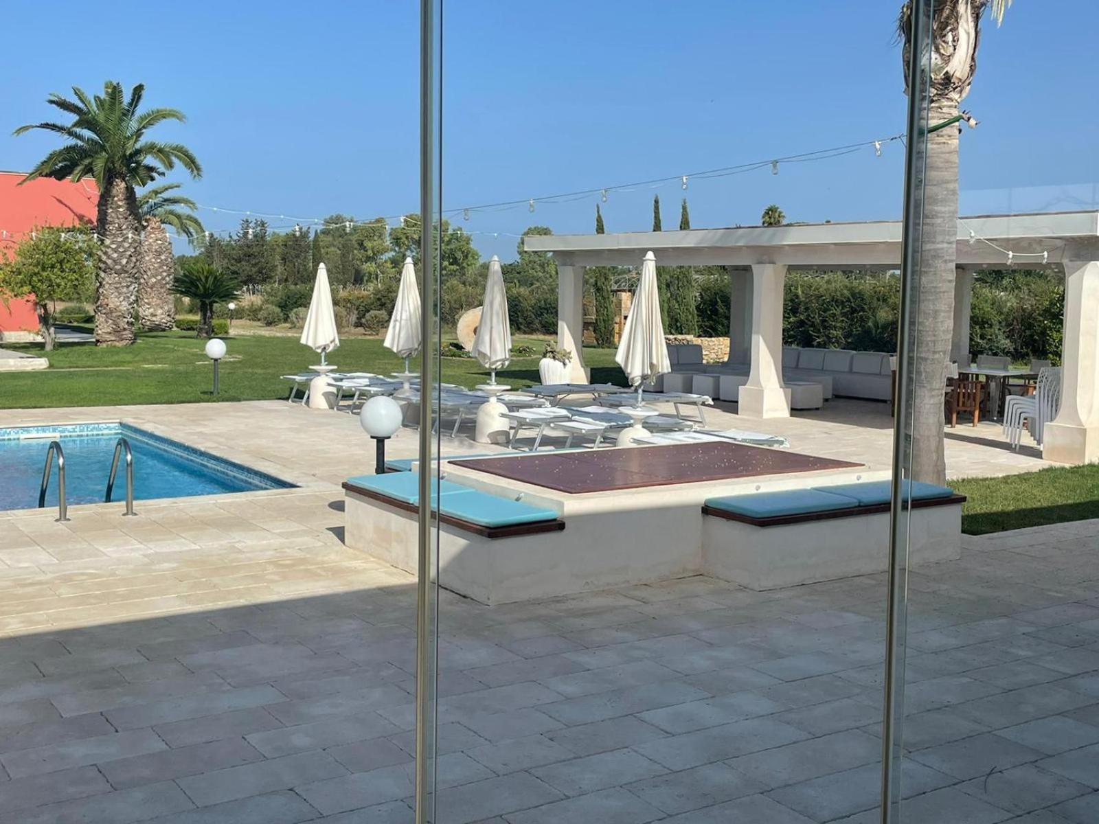 Bed & Breakfast Villa Michela Alezio Exterior photo