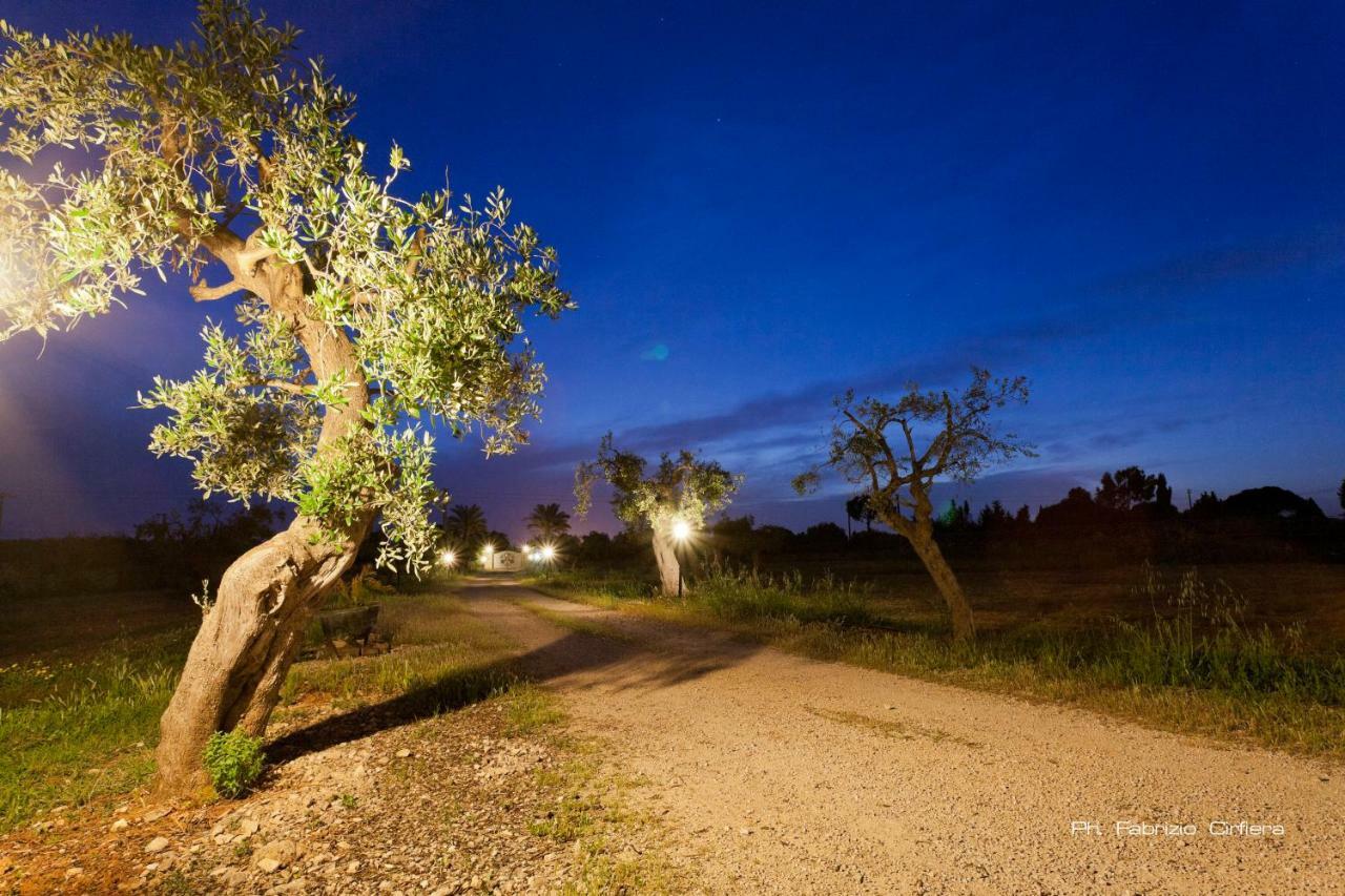 Bed & Breakfast Villa Michela Alezio Exterior photo
